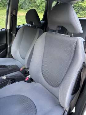 Honda Jazz - 2400 € / 4693.99 лв. - 78021565 9 | Car24.bg Honda Jazz - 2400 € / 4693.99 лв. - 78021565 9
