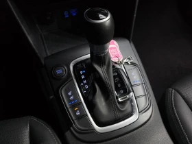 Hyundai Kona 1.6 Turbo 2WD| 177к.с.| ВКЛ.ТЕХНОТЕСТ | Auto.bg — изображение 9 Hyundai Kona 1.6 Turbo 2WD| 177к.с.| ВКЛ.ТЕХНОТЕСТ | Auto.bg — изображение 9