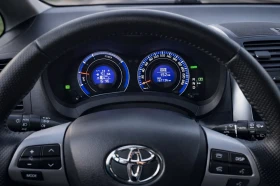 Toyota Auris 1.8 Хибрит Автомат - 6850 € / 13397.44 лв. - 73407527 10 | Car24.bg Toyota Auris 1.8 Хибрит Автомат - 6850 € / 13397.44 лв. - 73407527 10
