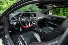 Mercedes-Benz C 63 AMG BLACK SERIES KIT | ФИКСИРАНА ЦЕНА | CLEAN CARFAX | Auto.bg — изображение 8 Mercedes-Benz C 63 AMG BLACK SERIES KIT | ФИКСИРАНА ЦЕНА | CLEAN CARFAX | Auto.bg — изображение 8