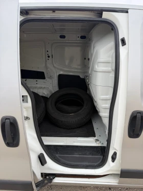 Fiat Fiorino 1.3/75кс климатик EVRO5b 102000км | Auto.bg — изображение 12 Fiat Fiorino 1.3/75кс климатик EVRO5b 102000км | Auto.bg — изображение 12