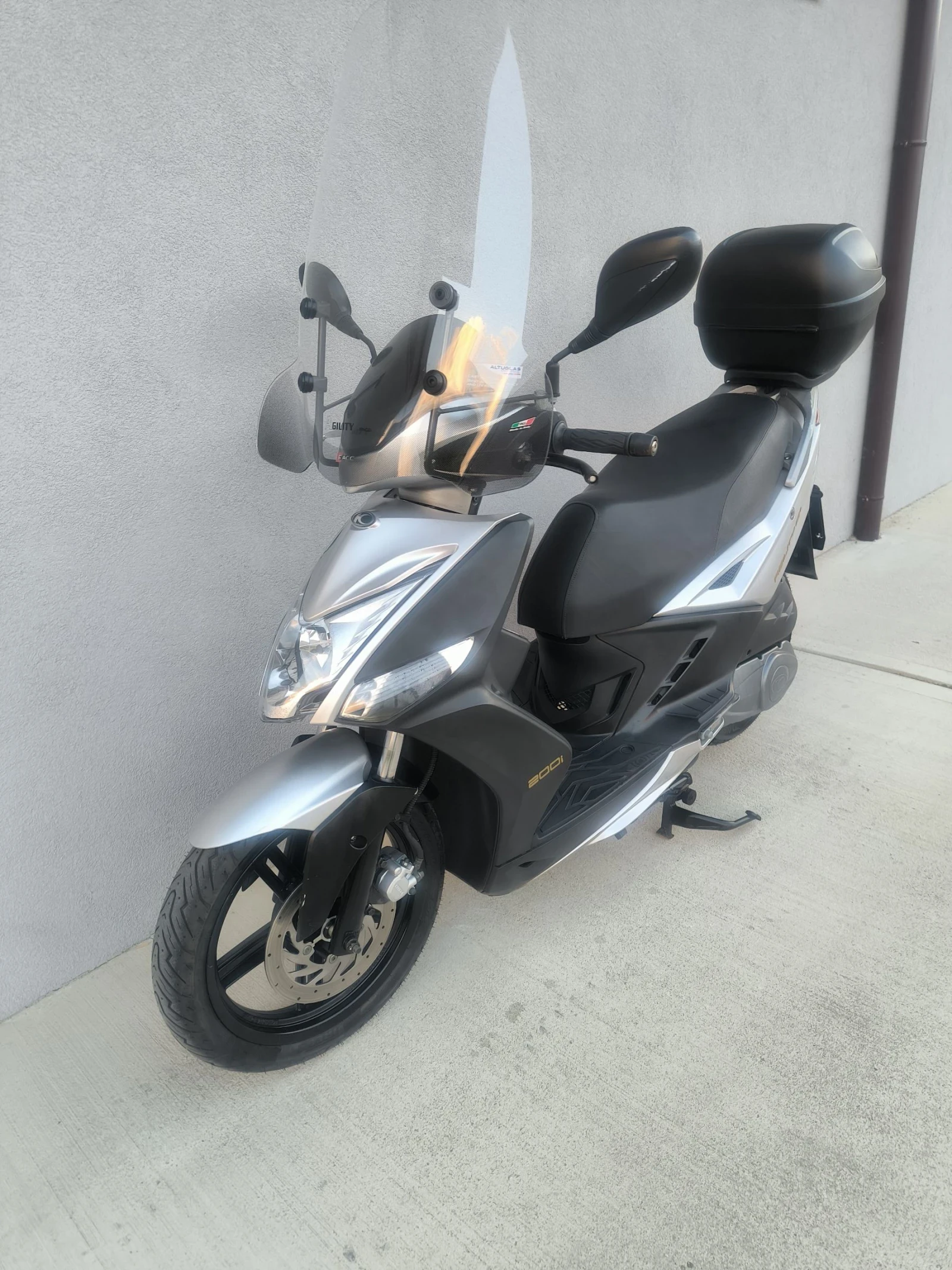 Kymco Agility 200i, на 12.350 км , 2014 година  - изображение 7 | Auto.bg Kymco Agility 200i, на 12.350 км , 2014 година  - изображение 7