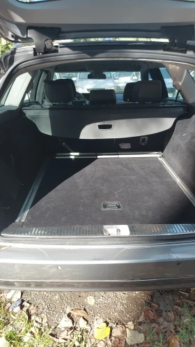 Mercedes-Benz E 250 - 6900 € / 13495.23 лв. - 81888278 6 | Car24.bg Mercedes-Benz E 250 - 6900 € / 13495.23 лв. - 81888278 6