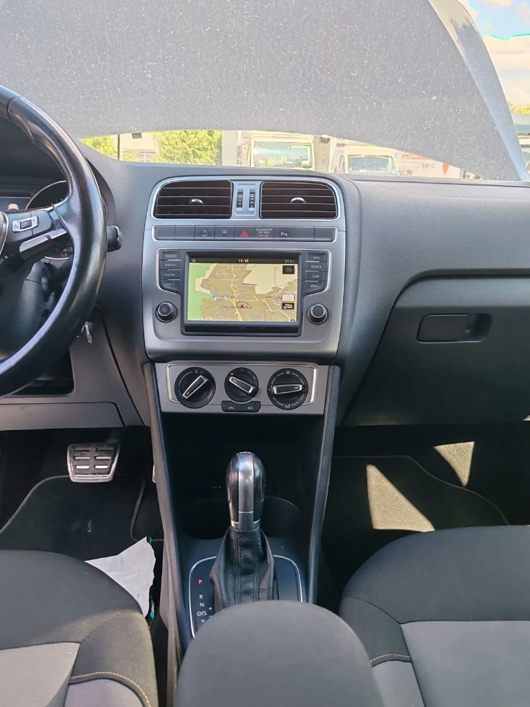 VW Polo 1.2i DSG Evro 6 - изображение 2 | Auto.bg VW Polo 1.2i DSG Evro 6 - изображение 2