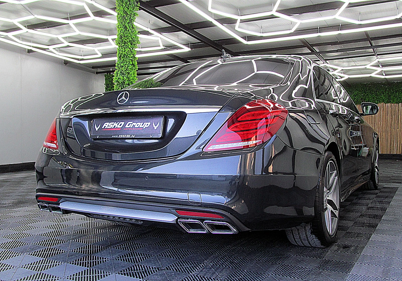 Mercedes-Benz S 350 4-MATIC/AMG/PANORAMA/KeylessGo/СОБСТВЕН ЛИЗИНГ - изображение 6 | Auto.bg Mercedes-Benz S 350 4-MATIC/AMG/PANORAMA/KeylessGo/СОБСТВЕН ЛИЗИНГ - изображение 6