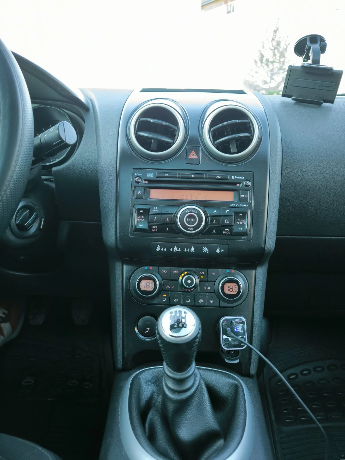 Nissan Qashqai 2.0* 141к.с.* 4x4* LPG*  Keyless* Panorama*  - изображение 9 | Auto.bg Nissan Qashqai 2.0* 141к.с.* 4x4* LPG*  Keyless* Panorama*  - изображение 9