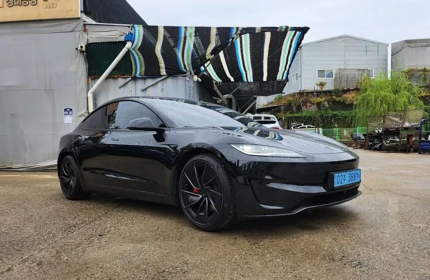 Tesla Model 3 PERFORMANCE DUAL-MOTOR * AWD* | Auto.bg — изображение 1 Tesla Model 3 PERFORMANCE DUAL-MOTOR * AWD* | Auto.bg — изображение 1