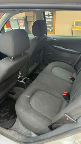 Skoda Fabia 1.4 - 1300 € / 2542.58 лв. - 96221798 5 | Car24.bg Skoda Fabia 1.4 - 1300 € / 2542.58 лв. - 96221798 5