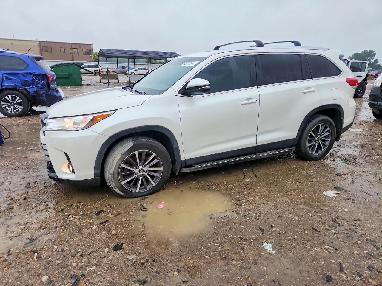 Toyota Highlander undefined | Auto.bg — изображение 1 Toyota Highlander undefined | Auto.bg — изображение 1