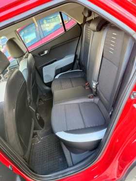 Kia Stonic 1.6 CRDI PREMIUM/НАВИГАЦИЯ/КАМЕРА/ | Auto.bg — изображение 13 Kia Stonic 1.6 CRDI PREMIUM/НАВИГАЦИЯ/КАМЕРА/ | Auto.bg — изображение 13