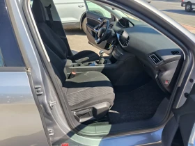 Peugeot 308 1.6d-Navi-6sk-Euro-5B | Auto.bg — изображение 17 Peugeot 308 1.6d-Navi-6sk-Euro-5B | Auto.bg — изображение 17