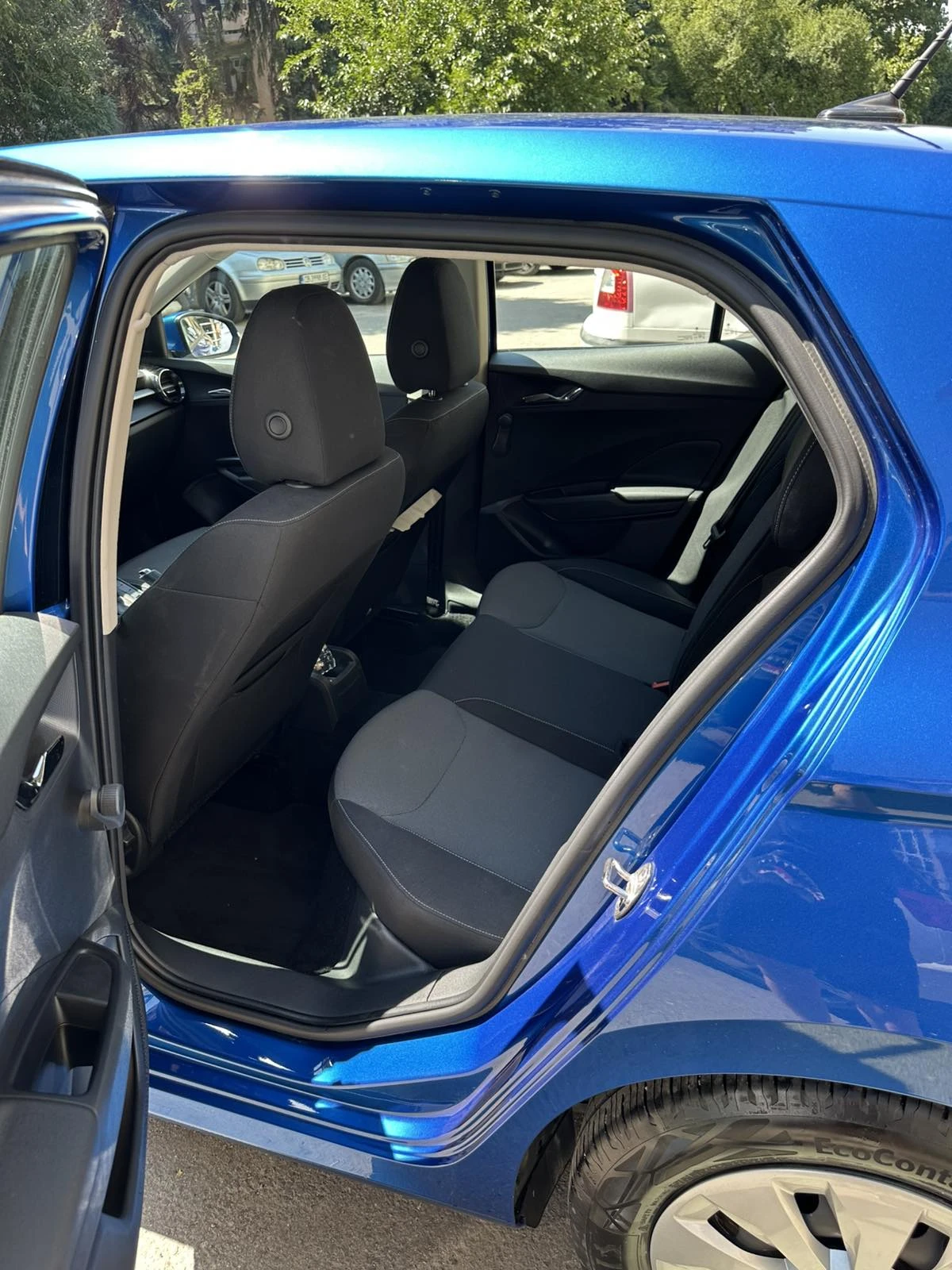 Skoda Fabia Амбишън 1, 0 MPI - изображение 7 | Auto.bg Skoda Fabia Амбишън 1, 0 MPI - изображение 7