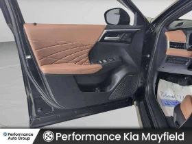 Mitsubishi Outlander * GT Premium | Navi | 360Cam | Panoroof * CARFAX * | Auto.bg — изображение 13 Mitsubishi Outlander * GT Premium | Navi | 360Cam | Panoroof * CARFAX * | Auto.bg — изображение 13