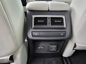 Mazda CX-60 2.5 PHEV AWD = Takumi = Distronic Гаранция - 85340 лв. / 43633.65 € - 72607056 15 | Car24.bg Mazda CX-60 2.5 PHEV AWD = Takumi = Distronic Гаранция - 85340 лв. / 43633.65 € - 72607056 15