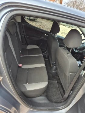 Peugeot 207 1.4i, газова уредба - 2700 € / 5280.74 лв. - 21369360 10 | Car24.bg Peugeot 207 1.4i, газова уредба - 2700 € / 5280.74 лв. - 21369360 10