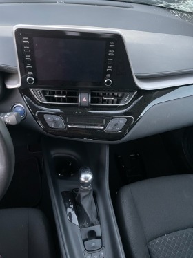 Toyota C-HR 1.8 Hybrid Facelift  | Mobile.bg   6