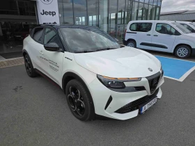 Alfa Romeo Junior e-HYBRID 48V petrol - Car24.bg Alfa Romeo Junior e-HYBRID 48V petrol