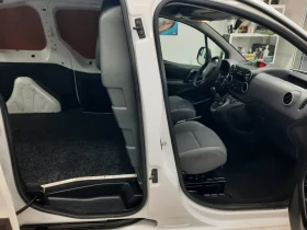 Peugeot Partner 2012та КАТО НОВ - 6999 лв. / 3578.53 € - 62995339 6 | Car24.bg Peugeot Partner 2012та КАТО НОВ - 6999 лв. / 3578.53 € - 62995339 6