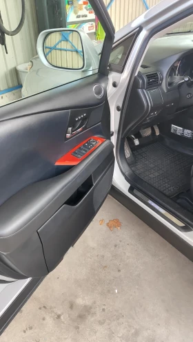 Lexus RX 450h undefined | Auto.bg — изображение 17 Lexus RX 450h undefined | Auto.bg — изображение 17