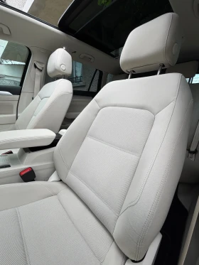 VW Passat 2.0 TDI DSG | PANORAMA | ACC | DAS WELTAUTO | Auto.bg — изображение 8 VW Passat 2.0 TDI DSG | PANORAMA | ACC | DAS WELTAUTO | Auto.bg — изображение 8