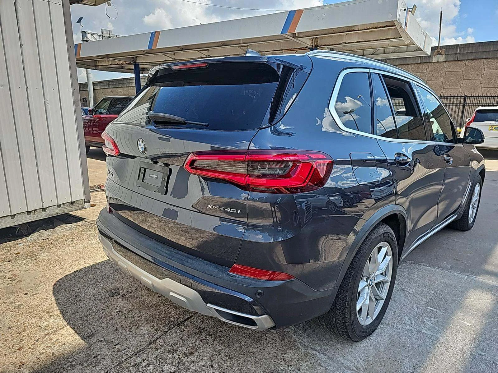 BMW X5 ДИГИТАЛНО* ТАБЛО* 360КАМЕРА* КЕЙЛЕС* LANE* ASSIST* - изображение 2 | Auto.bg BMW X5 ДИГИТАЛНО* ТАБЛО* 360КАМЕРА* КЕЙЛЕС* LANE* ASSIST* - изображение 2