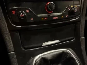 Ford S-Max 2.0 140ps - 5700 € / 11148.23 лв. - 63131088 12 | Car24.bg Ford S-Max 2.0 140ps - 5700 € / 11148.23 лв. - 63131088 12