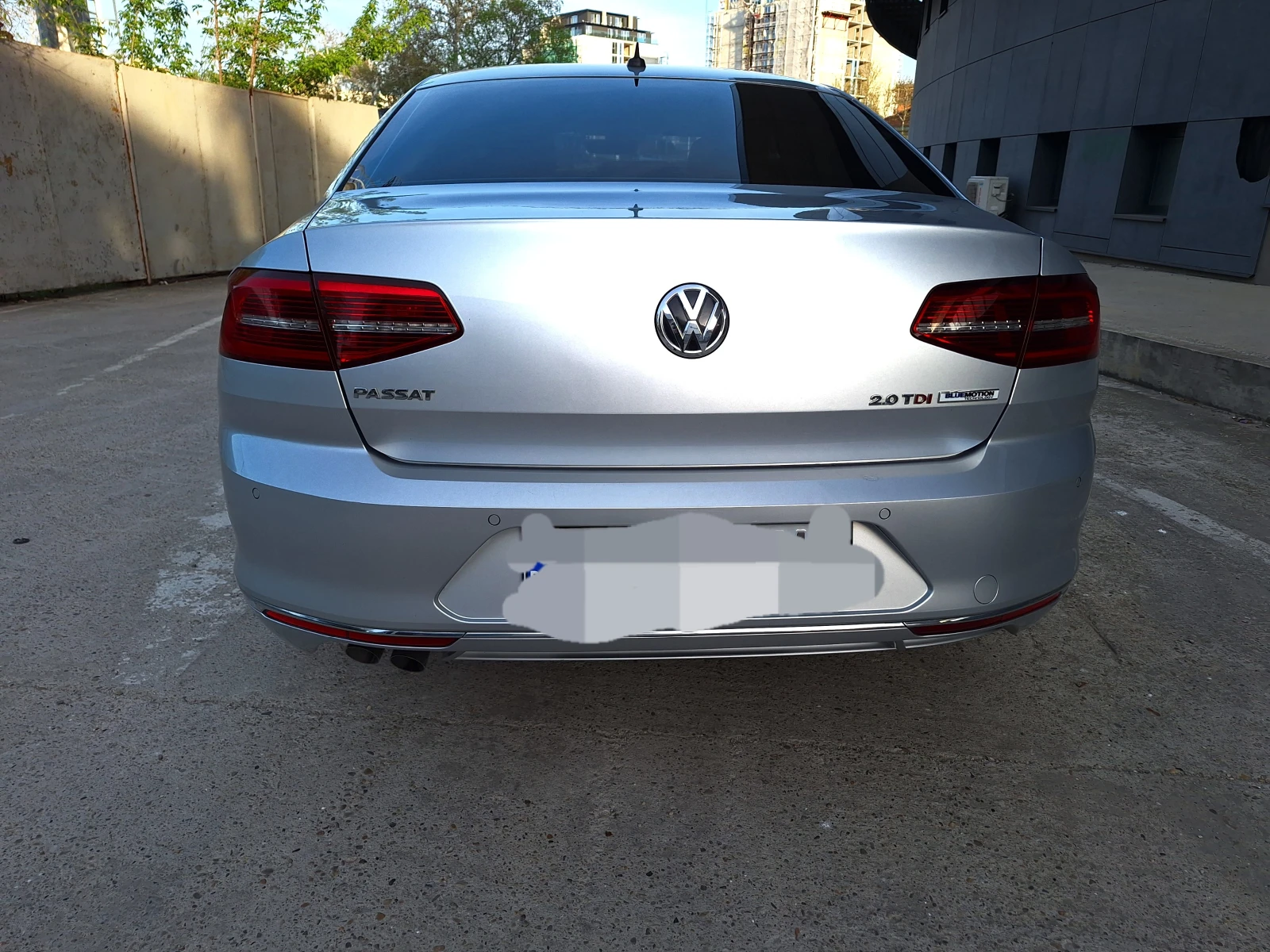 VW Passat Седан - изображение 4 | Auto.bg VW Passat Седан - изображение 4
