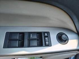 Jeep Compass 2.4 LIMITED - 4800 € / 9387.98 лв. - 34916837 6 | Car24.bg Jeep Compass 2.4 LIMITED - 4800 € / 9387.98 лв. - 34916837 6