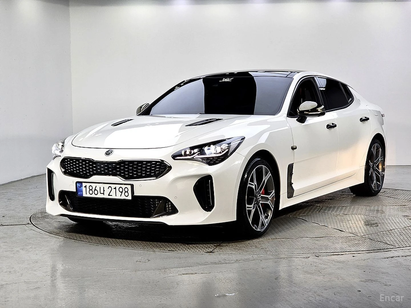 Kia Stinger * 3.3 TURBO* AWD* KEYLESS* Camera* ПОДГРЕВ* | Auto.bg — изображение 1 Kia Stinger * 3.3 TURBO* AWD* KEYLESS* Camera* ПОДГРЕВ* | Auto.bg — изображение 1