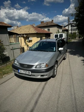 Снимка Toyota Avensis