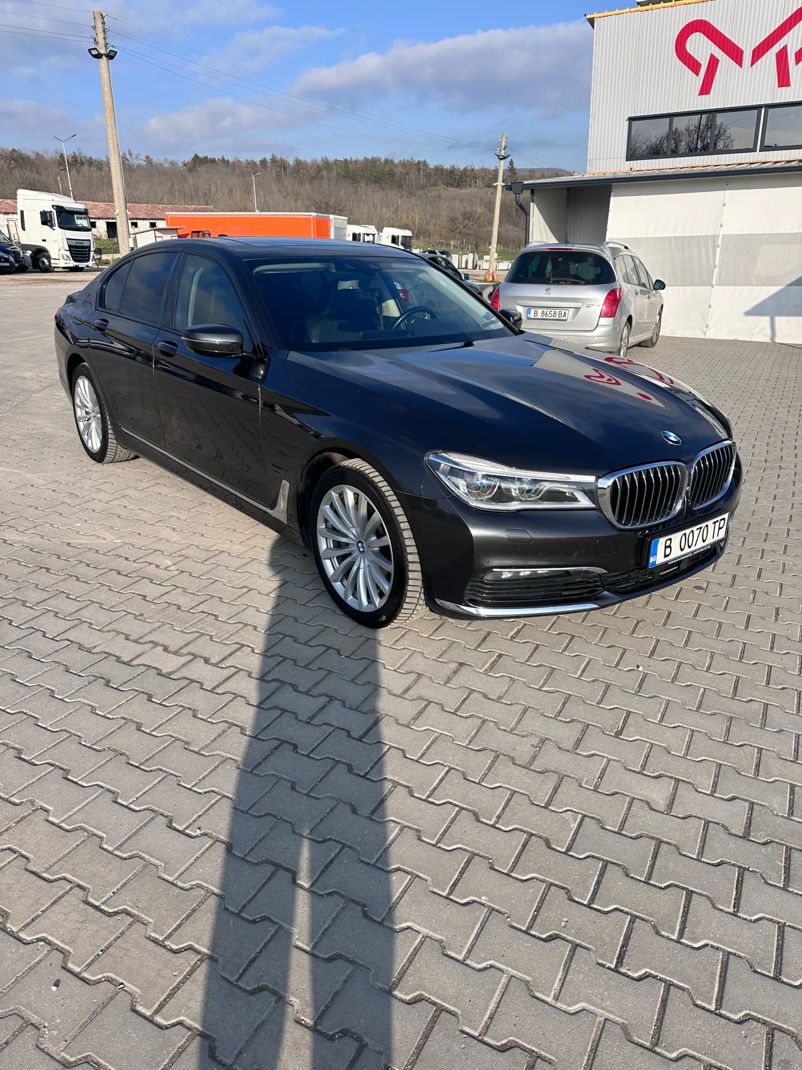 BMW 740 undefined | Auto.bg — изображение 1 BMW 740 undefined | Auto.bg — изображение 1
