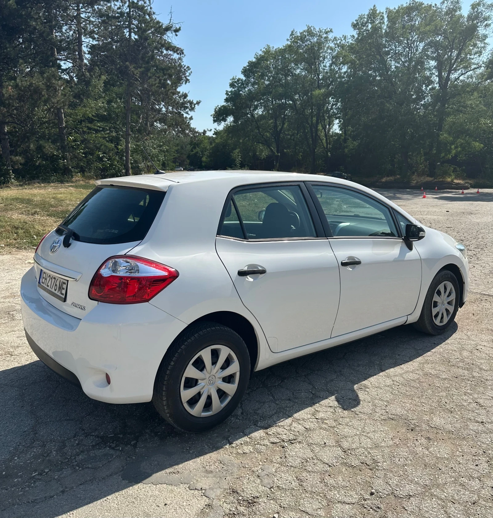 Toyota Auris 1.33 Facelift - изображение 4 | Auto.bg Toyota Auris 1.33 Facelift - изображение 4