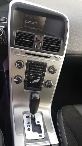 Volvo XC60 2.4 D3 163кс 4×4 - 9900 € / 19362.72 лв. - 26020190 13 | Car24.bg Volvo XC60 2.4 D3 163кс 4×4 - 9900 € / 19362.72 лв. - 26020190 13