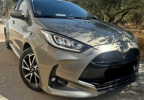 Toyota Yaris 1.5 Бензин - Car24.bg Toyota Yaris 1.5 Бензин