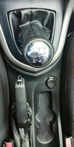 Peugeot 308 1.6 HDi (92 кс) - 3590 € / 7021.43 лв. - 87788531 13 | Car24.bg Peugeot 308 1.6 HDi (92 кс) - 3590 € / 7021.43 лв. - 87788531 13