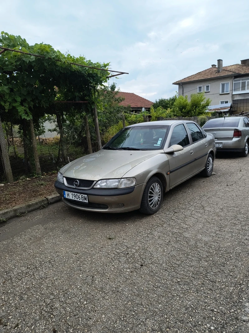 Opel Vectra 1.6 Бензин - 700 € / 1369.08 лв. - 92018177 1 | Car24.bg Opel Vectra 1.6 Бензин - 700 € / 1369.08 лв. - 92018177 1