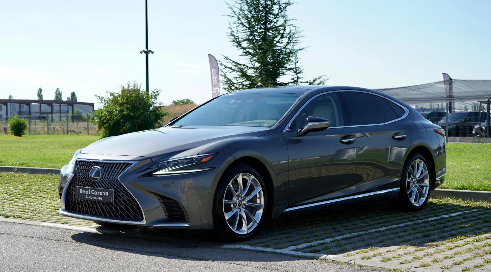 Lexus LS 500 LUXURY* HUD* KEYLESS* 360 CAM* DISTR* MARK LEVINSO | Auto.bg — изображение 1 Lexus LS 500 LUXURY* HUD* KEYLESS* 360 CAM* DISTR* MARK LEVINSO | Auto.bg — изображение 1