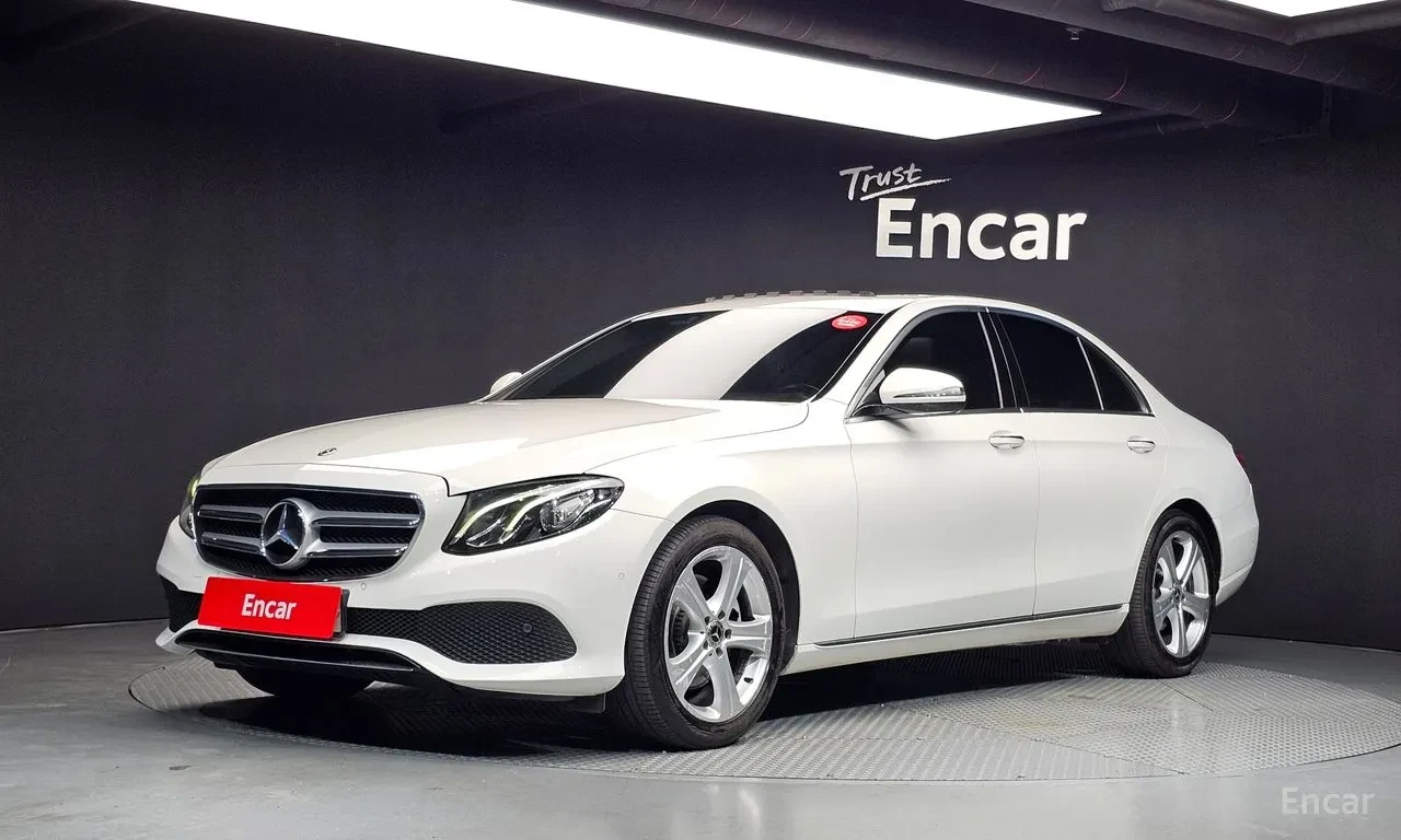 Mercedes-Benz E 200 КОЖА* ПОДГРЕВ* КАМЕРА* ШИБИДАХ* | Auto.bg — изображение 1 Mercedes-Benz E 200 КОЖА* ПОДГРЕВ* КАМЕРА* ШИБИДАХ* | Auto.bg — изображение 1