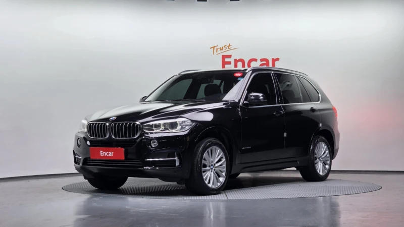 BMW X5 xDrive 30d * 360 * HUD * ПАНO * ПОДГРЕВИ - 17150 € / 33542.48 лв. - 54070694 1 | Car24.bg BMW X5 xDrive 30d * 360 * HUD * ПАНO * ПОДГРЕВИ - 17150 € / 33542.48 лв. - 54070694 1