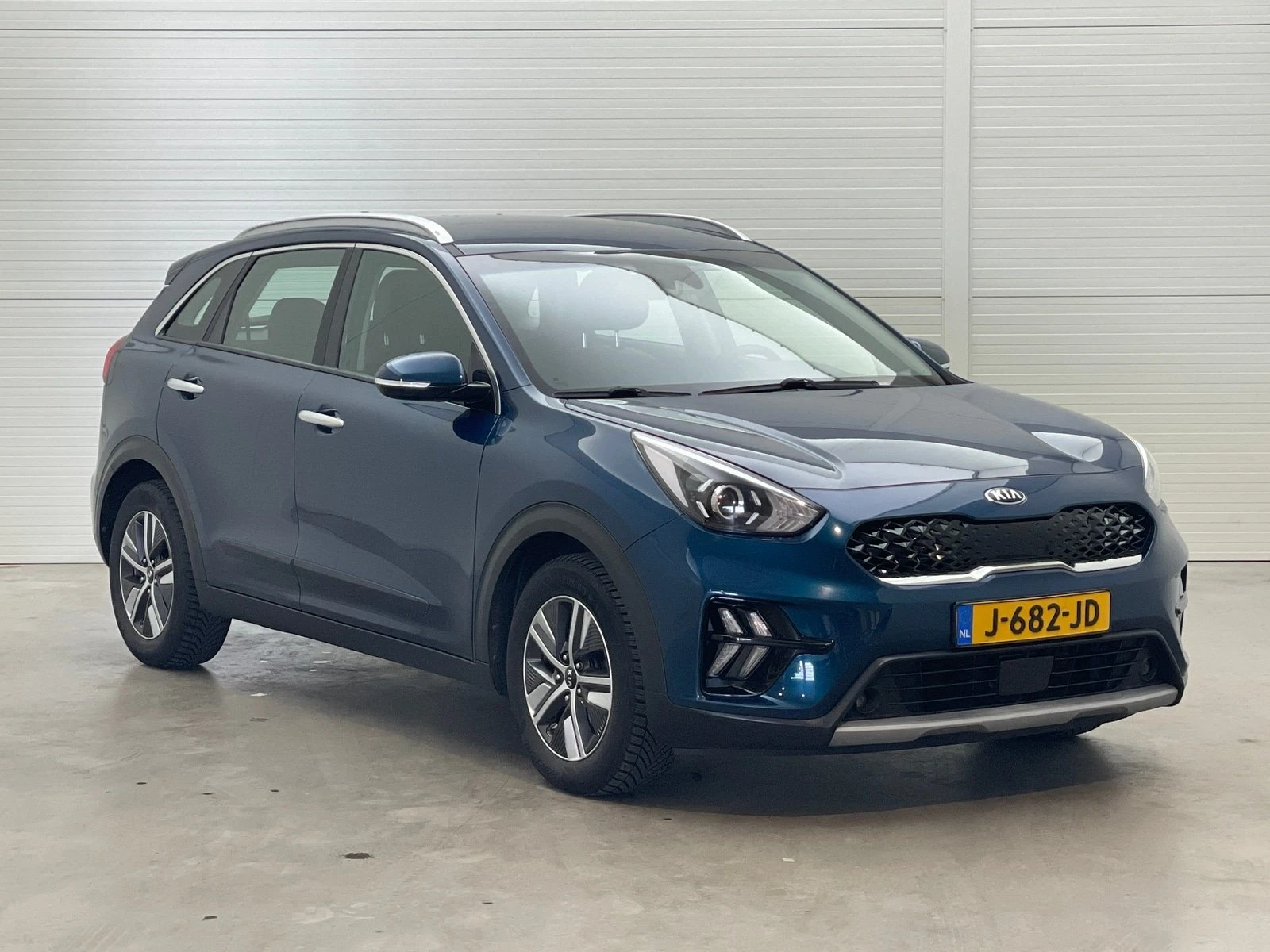 Kia Niro 1.6 GDI DynamicLine | Auto.bg — изображение 1 Kia Niro 1.6 GDI DynamicLine | Auto.bg — изображение 1