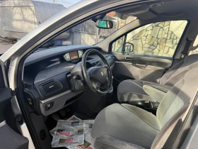 Peugeot 807 Premium - 4599 лв. / 2351.43 € - 57396430 15 | Car24.bg Peugeot 807 Premium - 4599 лв. / 2351.43 € - 57396430 15