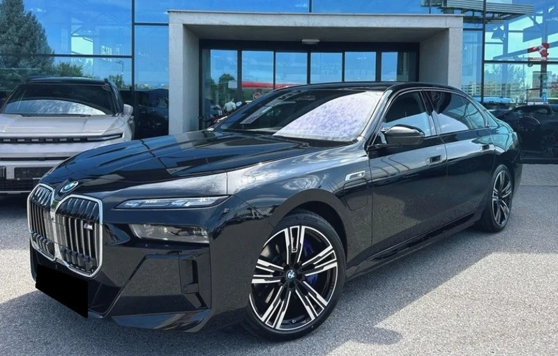 BMW 760 M760e xDrive Plug-In Hybrid | Auto.bg — изображение 1 BMW 760 M760e xDrive Plug-In Hybrid | Auto.bg — изображение 1