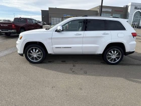 Обява за продажба на Jeep Grand cherokee Summit* FULL* HEMI* 106к км* ВТОРИ ФЕЙС*