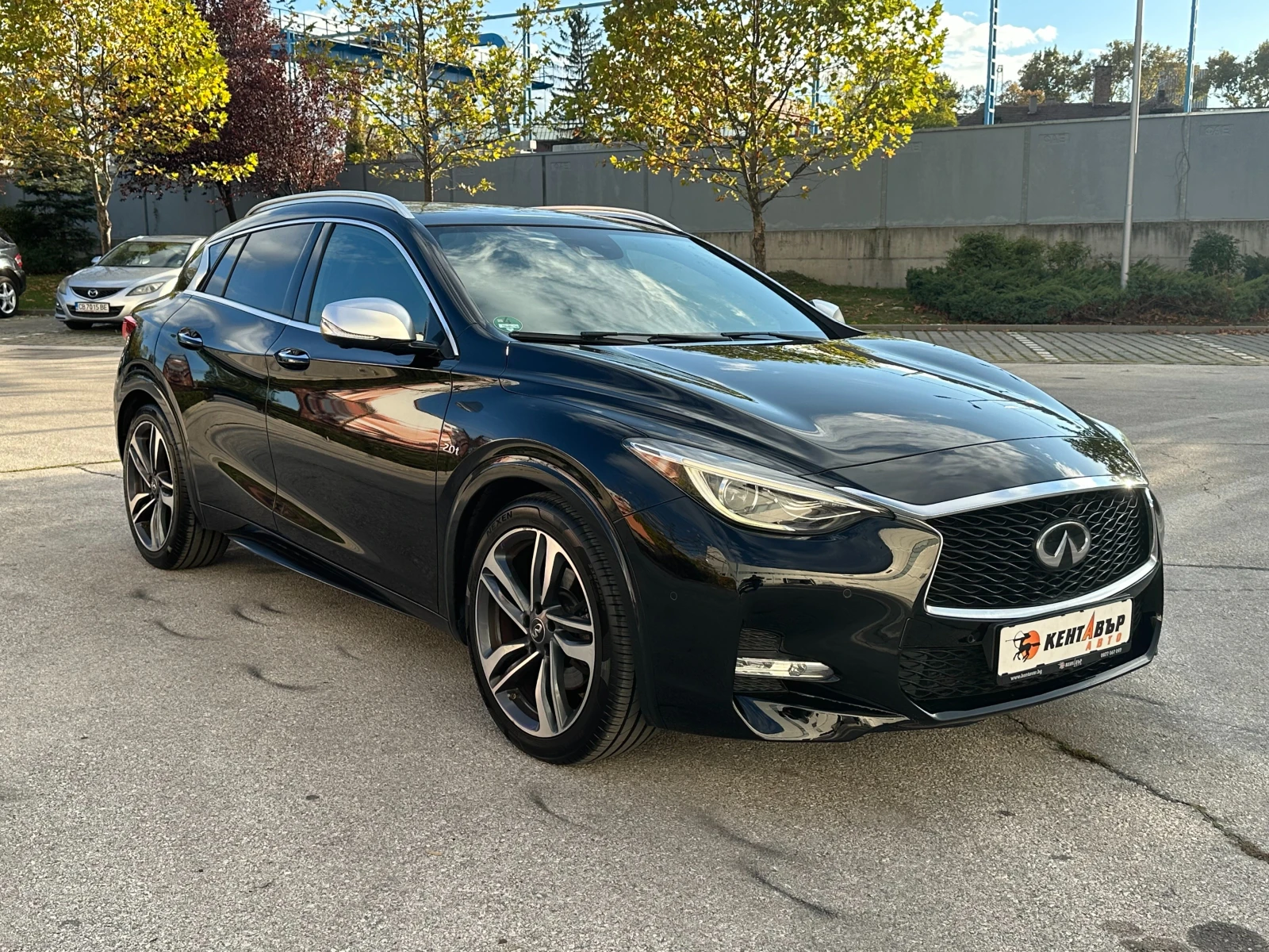 Infiniti Q30 S 2.0i 211 к.с.  - изображение 6 | Auto.bg Infiniti Q30 S 2.0i 211 к.с.  - изображение 6