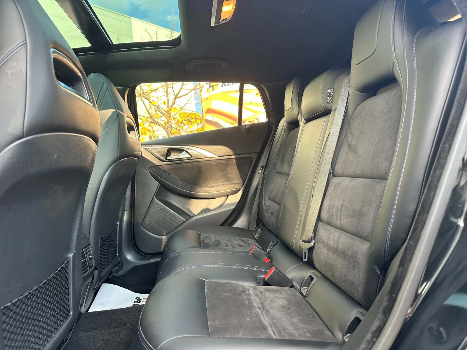 Infiniti Q30 S 2.0i 211 к.с.  - изображение 9 | Auto.bg Infiniti Q30 S 2.0i 211 к.с.  - изображение 9