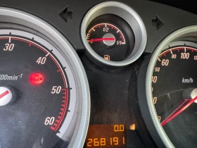 Opel Zafira 1.9CDTI 6ck 7m | Auto.bg — изображение 14 Opel Zafira 1.9CDTI 6ck 7m | Auto.bg — изображение 14