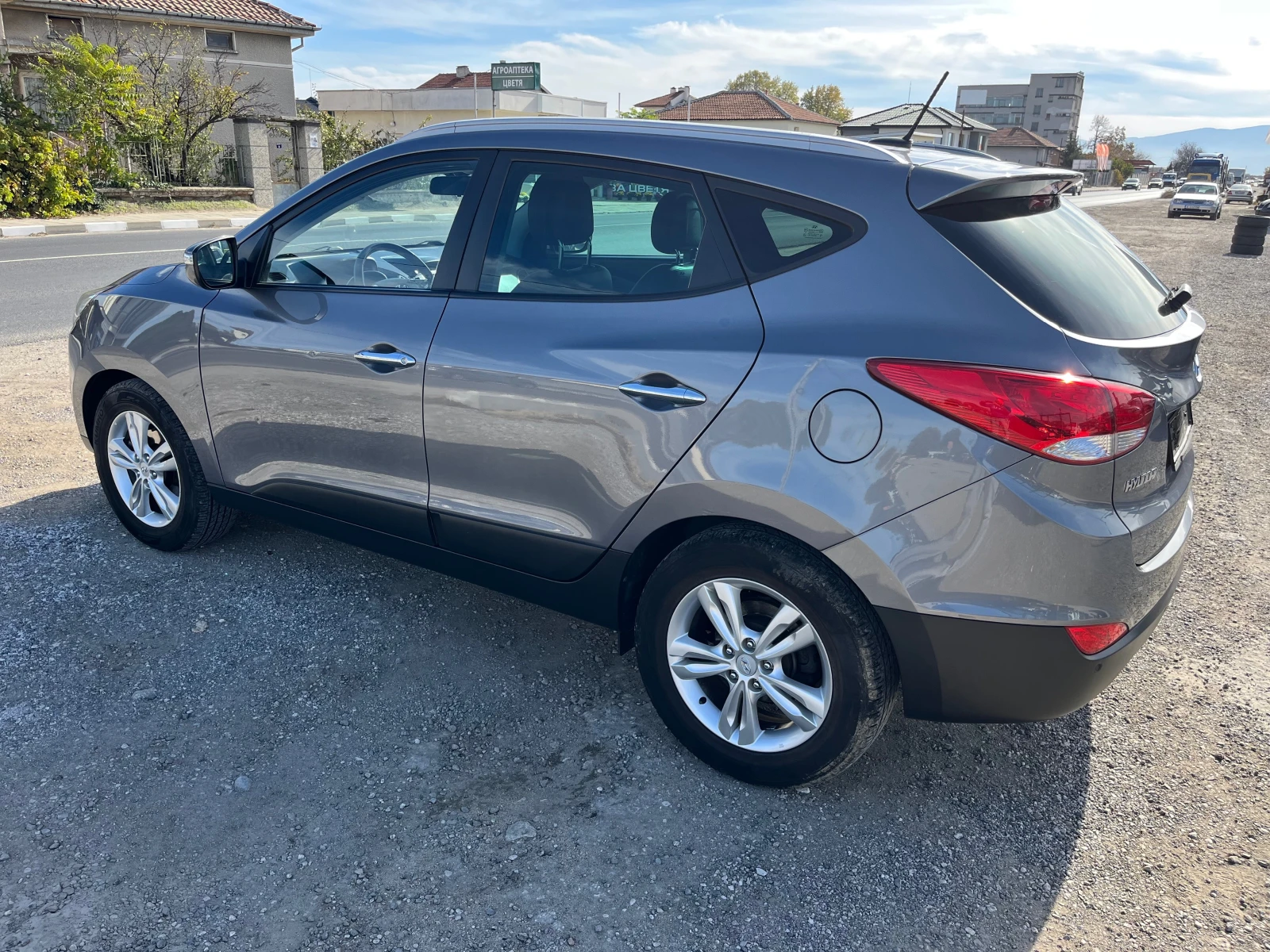 Hyundai IX35 2.0 4x4-benzin - изображение 3 | Auto.bg Hyundai IX35 2.0 4x4-benzin - изображение 3