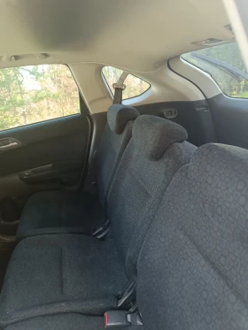 Honda Fr-v - 3250 € / 6356.45 лв. - 13746918 5 | Car24.bg Honda Fr-v - 3250 € / 6356.45 лв. - 13746918 5