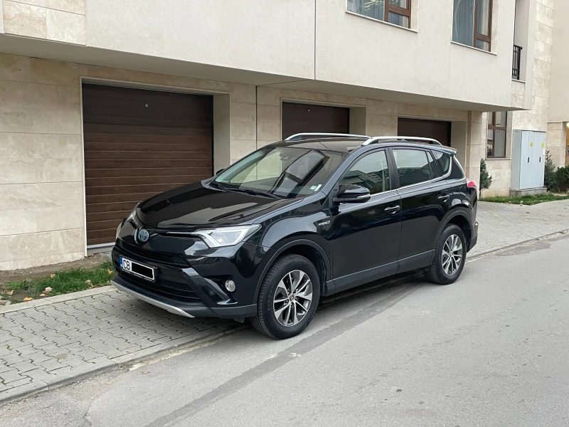 Toyota Rav4 2.5 Hybrid Executive- в Гаранция - 39995 лв. / 20449.12 € - 83382257 1 | Car24.bg Toyota Rav4 2.5 Hybrid Executive- в Гаранция - 39995 лв. / 20449.12 € - 83382257 1