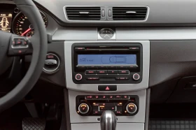 VW Passat 2.0tdi 140ks Automat Koja led | Auto.bg — изображение 15 VW Passat 2.0tdi 140ks Automat Koja led | Auto.bg — изображение 15